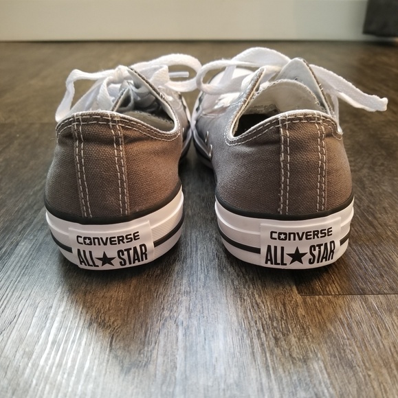 🚨SOLD🚨 CONVERSE ALL STAR UNISEX SNEAKERS - Picture 4 of 8